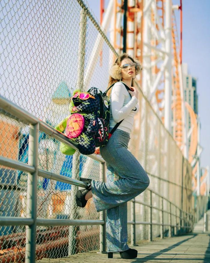 WomenMen SLIME DIME MONEYBEAR TEDDYBEAR ON BACKPACK SPRAYGROUND Backpacks WomenMen SLIME DIME MONEYBEAR TEDDYBEAR ON BACKPACK SPRAYGROUND Backpacks