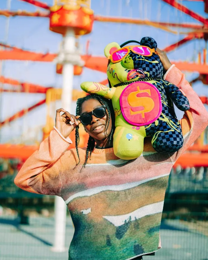WomenMen SLIME DIME MONEYBEAR TEDDYBEAR ON BACKPACK SPRAYGROUND Backpacks WomenMen SLIME DIME MONEYBEAR TEDDYBEAR ON BACKPACK SPRAYGROUND Backpacks