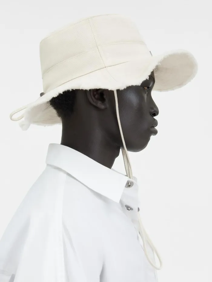 WomenMen The Artichaut Bucket Hat Offwhite JACQUEMUS Hats WomenMen The Artichaut Bucket Hat Offwhite JACQUEMUS Hats