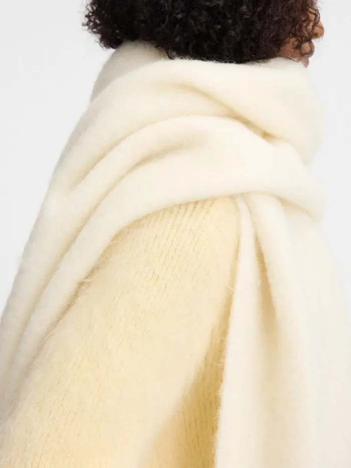WomenMen The Carro Scarf Offwhite JACQUEMUS Scarves Beanies and Gloves WomenMen The Carro Scarf Offwhite JACQUEMUS Scarves Beanies and Gloves