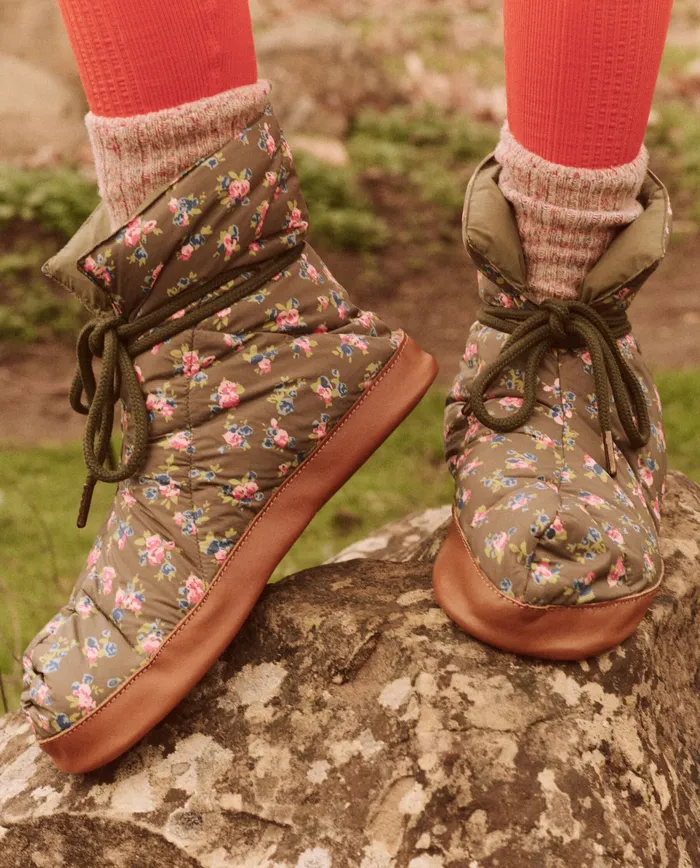 Women Shoes The Great The Down Quilted Puffer Slipper Cypress Basin Floral
