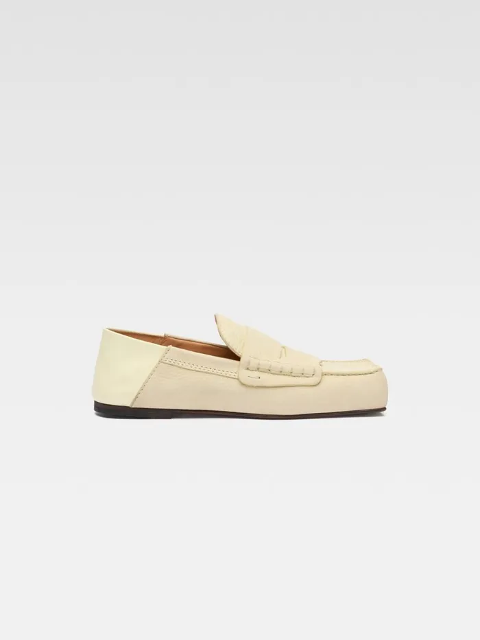 Women The Carr Loafers Pale Yellow JACQUEMUS Shoes