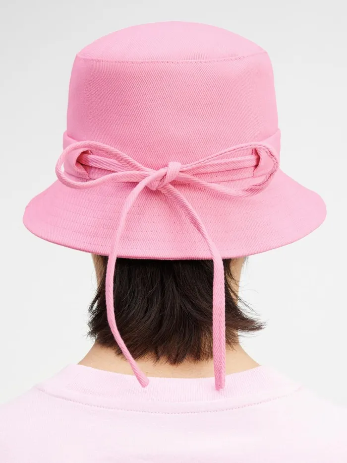 Women The Gadjo Bucket Hat Light Pink JACQUEMUS Hats Women The Gadjo Bucket Hat Light Pink JACQUEMUS Hats