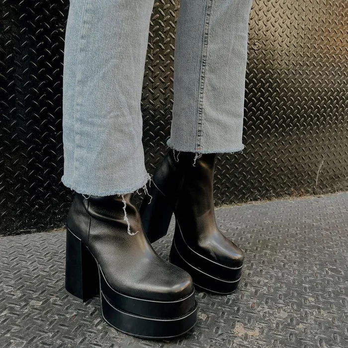 Womens Steve Madden Boots and Booties Cobra Black